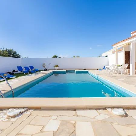 Casa Teresinha - V028 * Montinhos da Luz