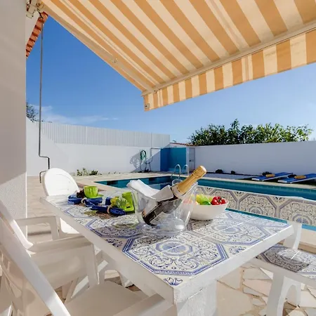 Villa Casa Teresinha - V028 *